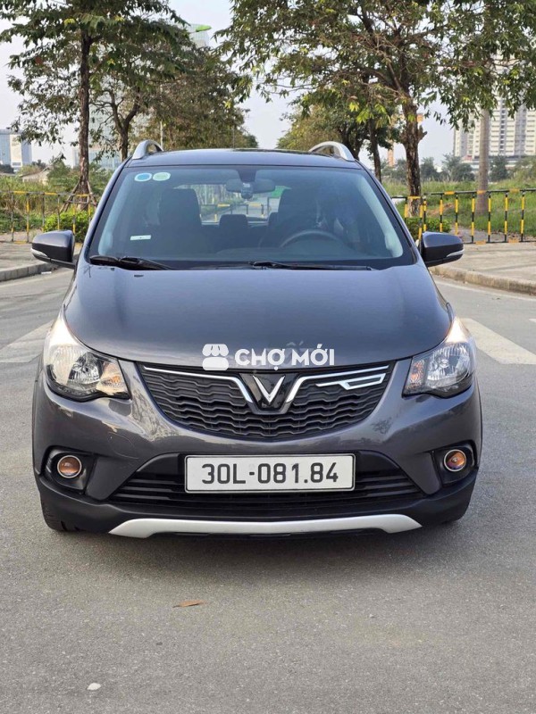 VinFast Fadil Xám 5 chỗ Số tự động