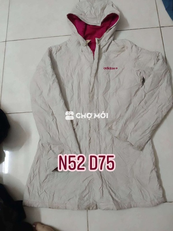 Áo phao Adidas nữ size M màu Kem, hồng mới 9.6