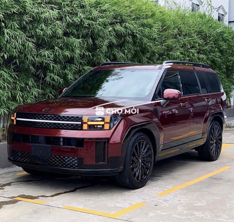 Santa Fe 2025 – Miễn 100% thuế trước bạ + quà VIP