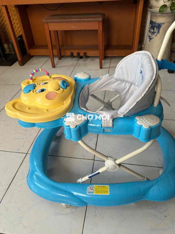 Xe tập đi Autorun nhựa vải còn mới