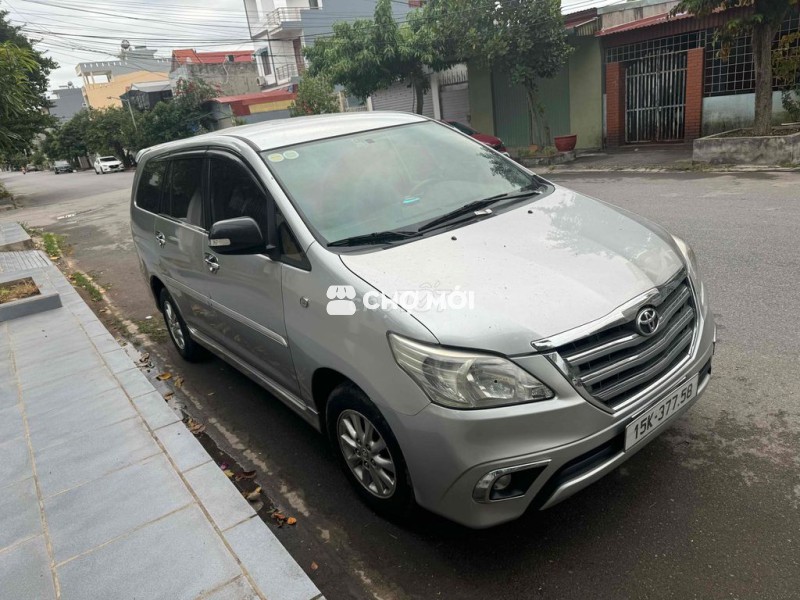 Toyota Innova 2013 Tự động Bạc