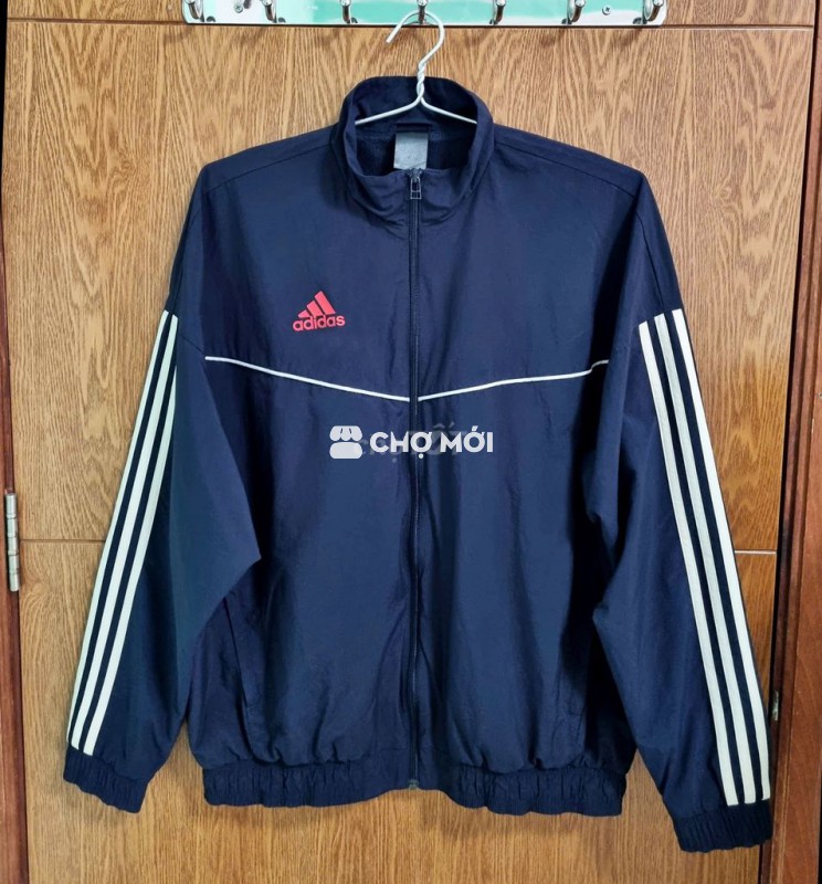 Thanh lí áo khoác Adidas (1,68-1,75m)