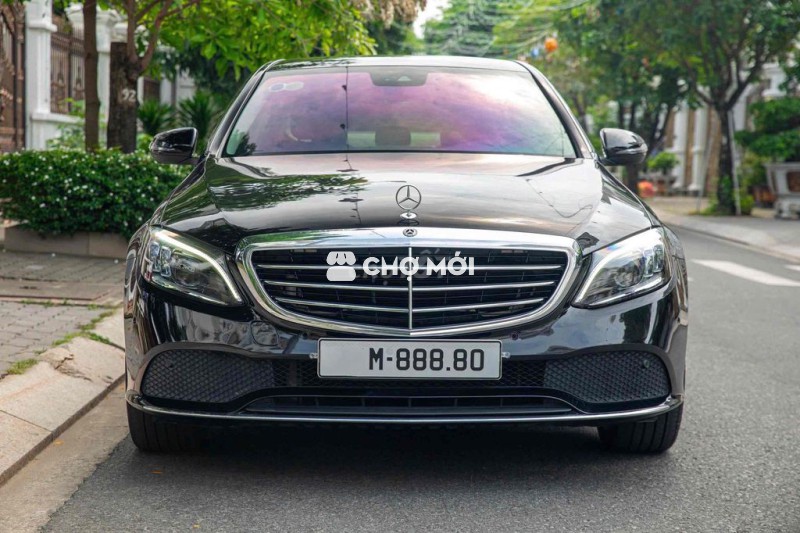 Mercedes C200 Exclusive sx2020 lướt 35k km biển SG
