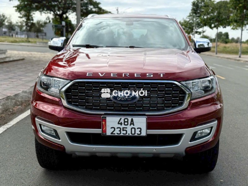 Everet 2021 Titanium vào Full đồ chơi