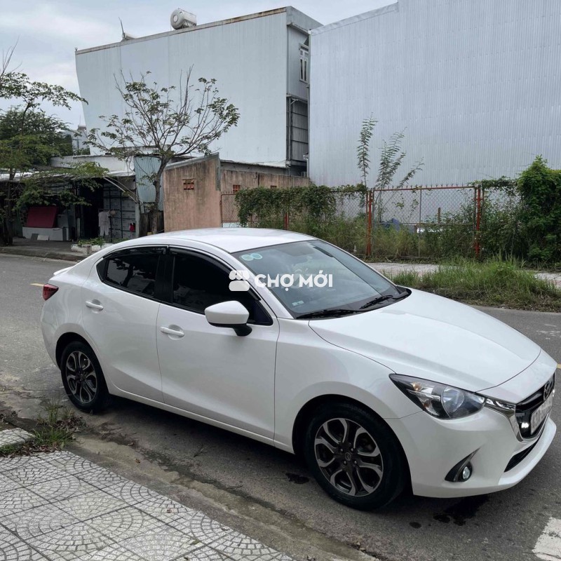 Mazda 2 sedan 2018 Luxury cần bán lên đời