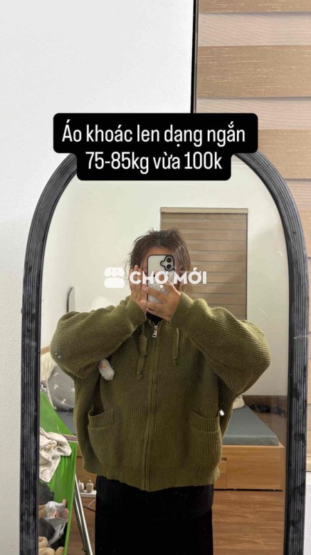 Áo khoác len nữ dáng ngắn xanh rêu