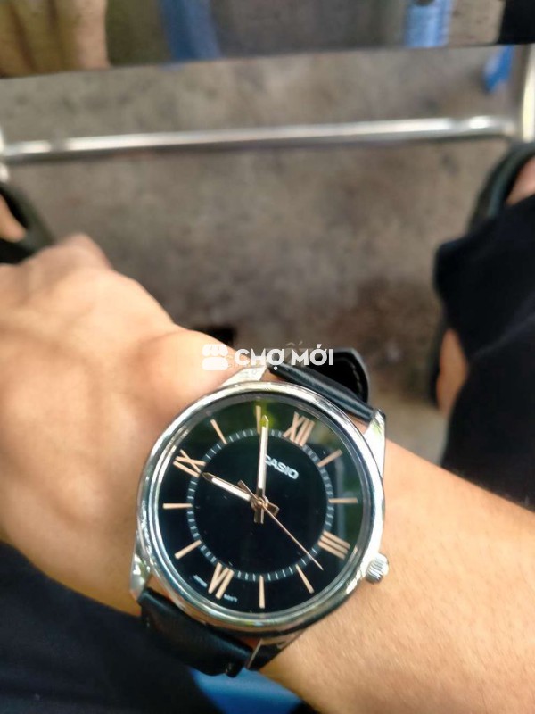 Đồng hồ Casio dây da đen