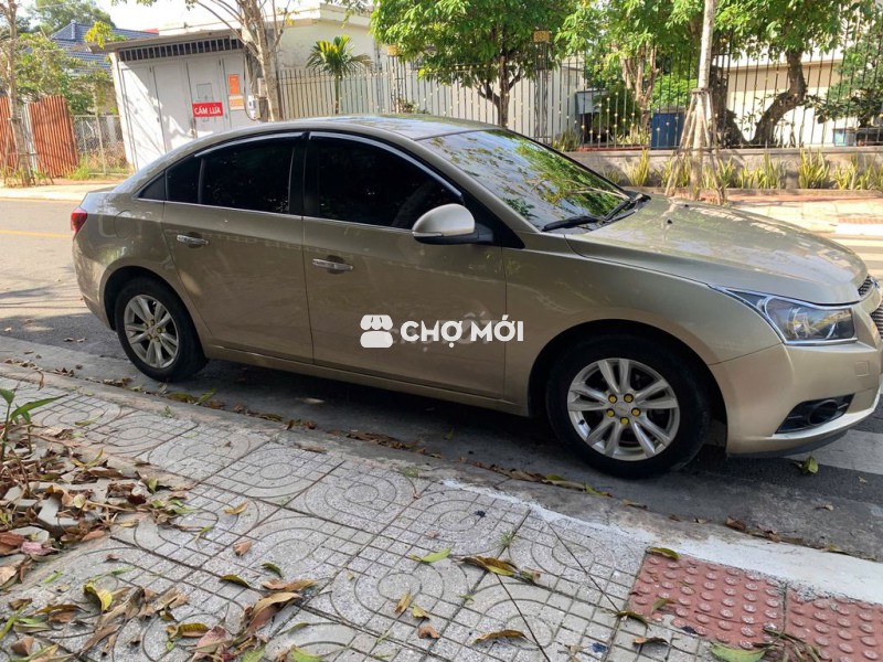 Chevrolet Cruze Vàng cát Số sàn
