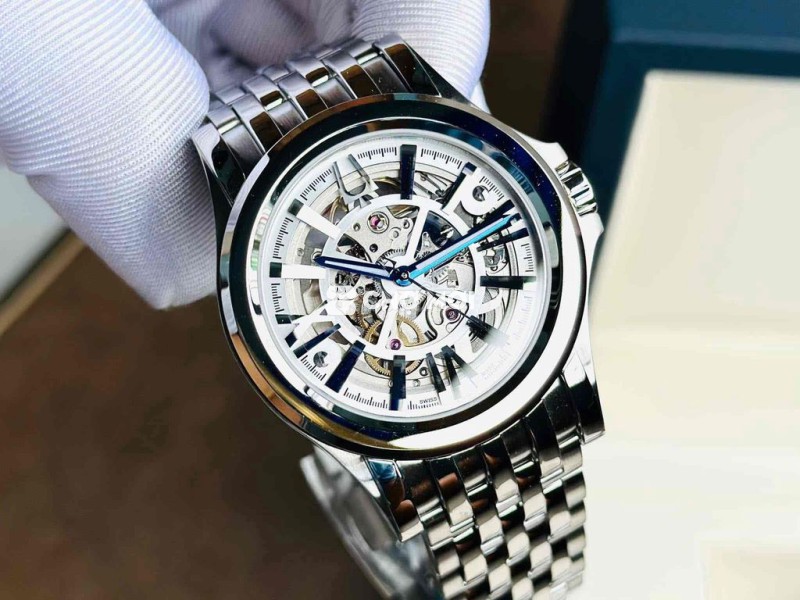 BULOVA ACCUTRON SKELETON 63A001