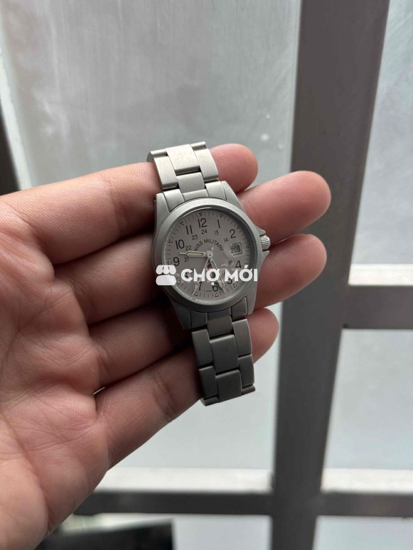 Đồng hồ Swiss Military Nam Bạc Kim loại