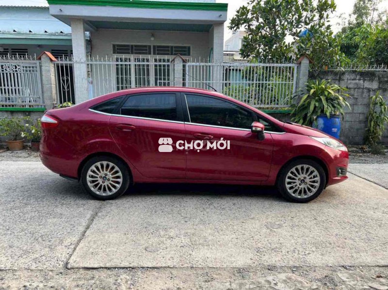 Ford Fiesta 2016 Sport Titanium Đỏ