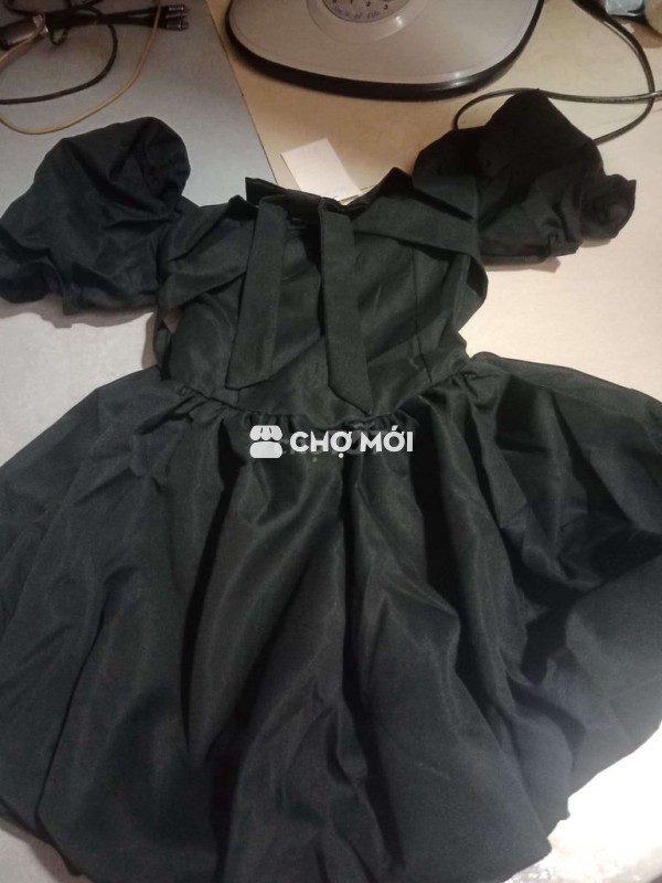 Đầm Nữ Vải mềm mại Đen( kèm quần)