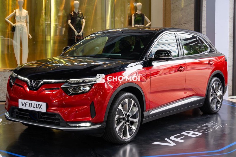 VINFATS VF8 PLUS VAY NET 90% BAO HỒ SƠ KHÓ!