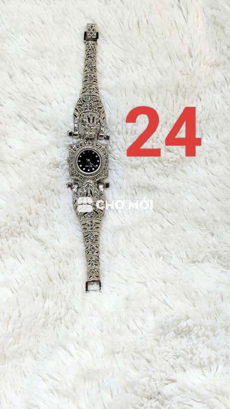 Đồng hồ đeo tay Nữ Bạc nguyên khối Đen