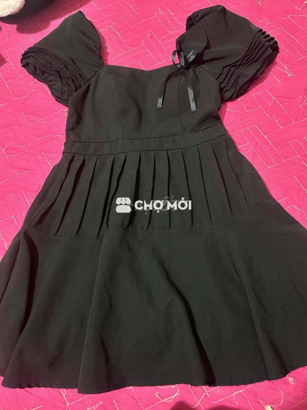 Đầm xòe Nữ Đen Tay phồng