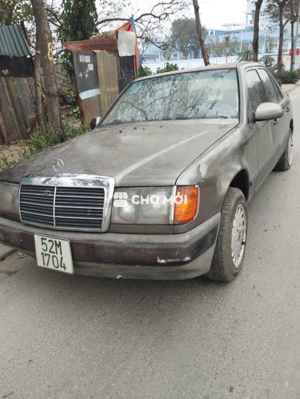 Mercedes-Benz Xám Số sàn 5 chỗ