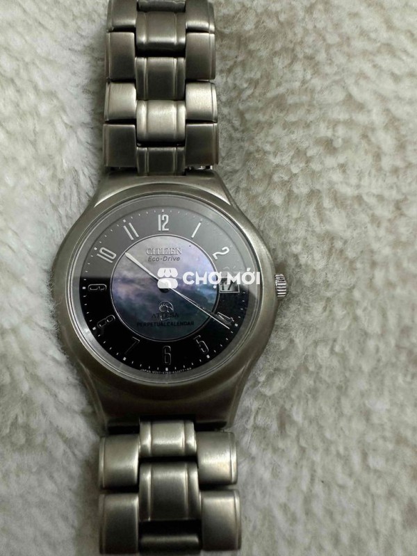 Đồng hồ Citizen Attesa Titanium Bạc