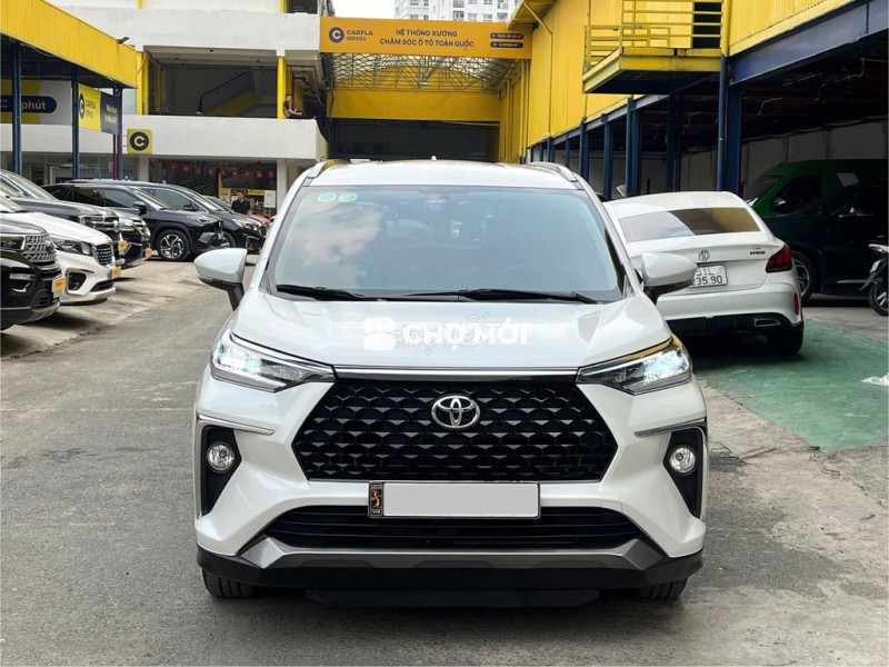 TOYOTA VELOZ CROSS CVT 2023 GIA ĐÌNH LƯỚT VAY 75%