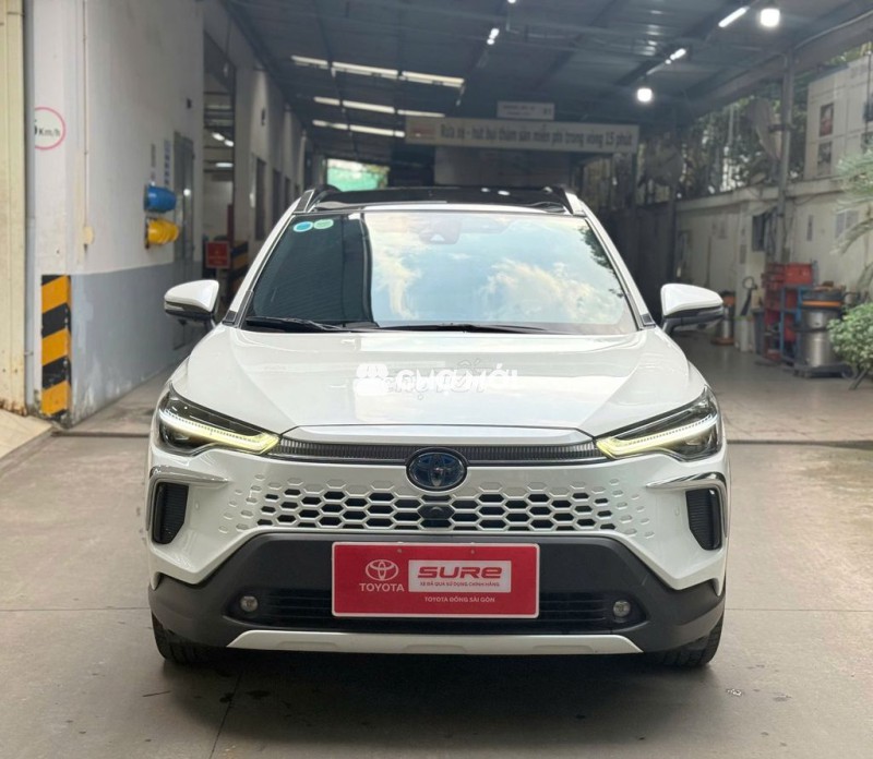 Corolla Cross HEV 2024 -35.456 km- Còn Giảm