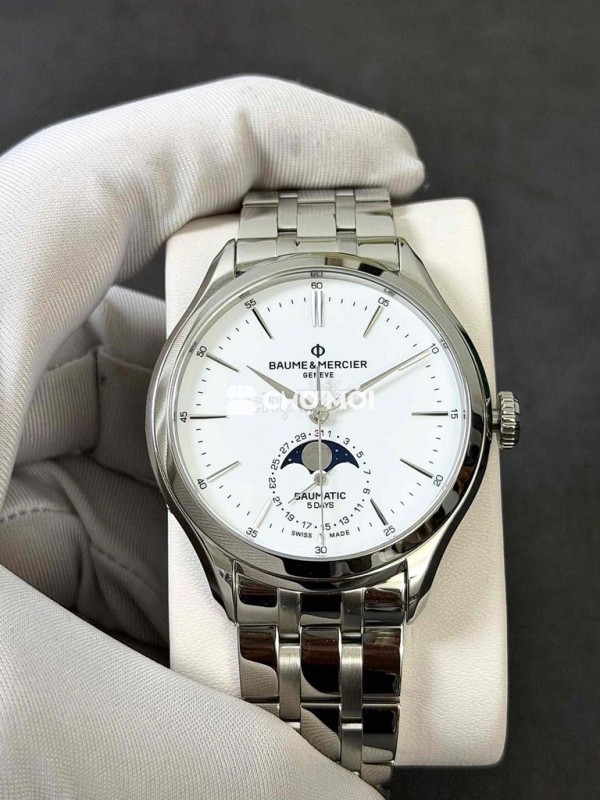 Baume & Mercier Clifton Moonphase 10552 size 42mm