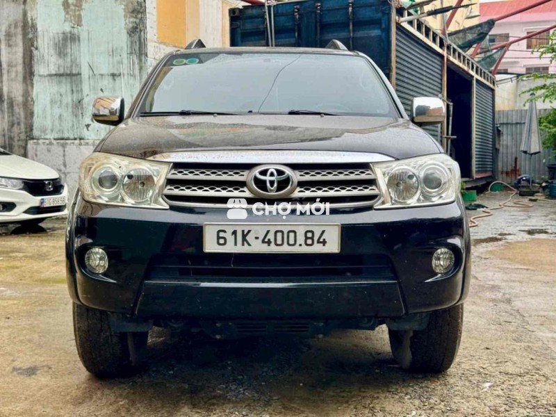 Fortuner 2011 Xăng tự động nắp dàn cò chưa mở