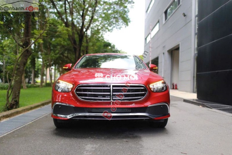Mercedes-Benz E200 Exclusive 2022 Đỏ 14000 km