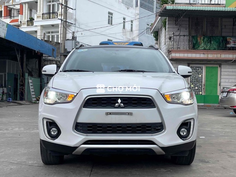 Mitsubishi Outlander Sport 2015 - 90000 km