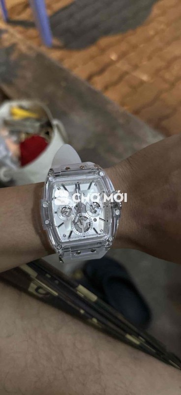 Đồng hồ đeo tay Guess Nam Nhựa