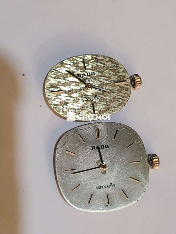 Cặp máy Rado tự xử