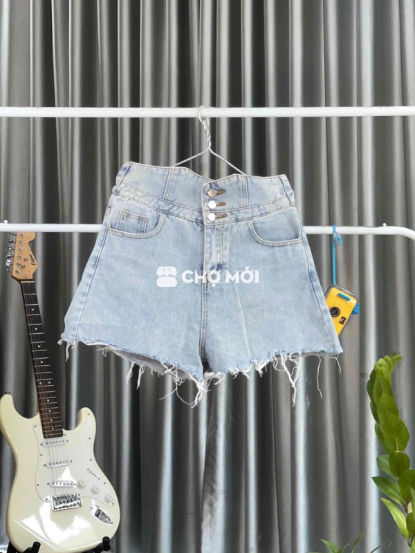 QUẦN SHORT JEAN size M/L - PASS ĐỒNG GIÁ 80K