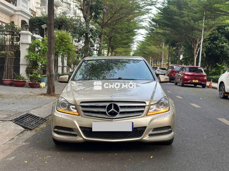 Mercedes-Benz C Class C200 2012 Cát full option.