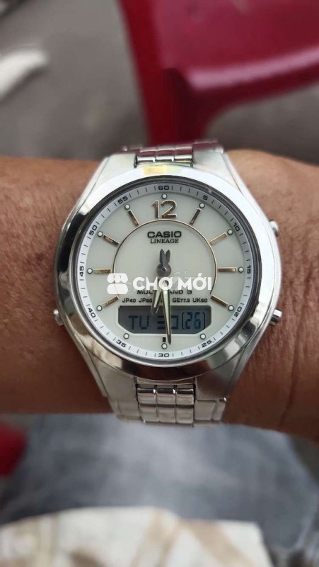 Đồng hồ Casio LCW-M200 Nam Thép Bạc