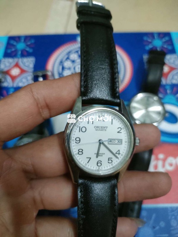 Đồng hồ nam orient máy pin