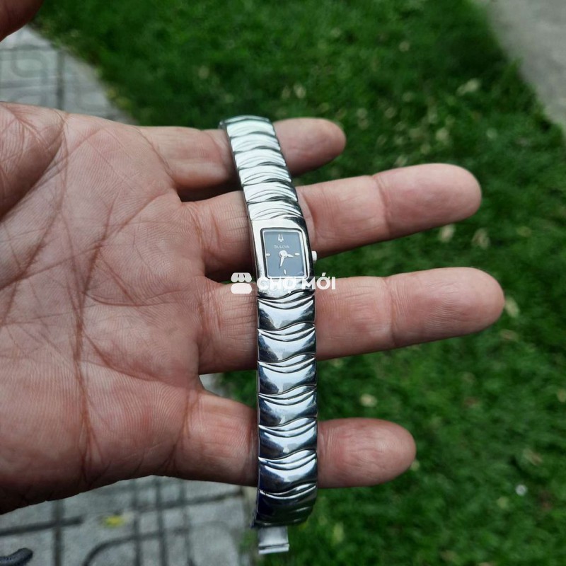 Đồng hồ Bulova nữ thép không gỉ bạc Vintage