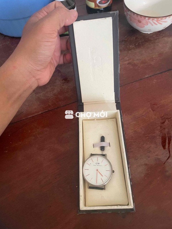 Đồng hồ Daniel Wellington Bạc