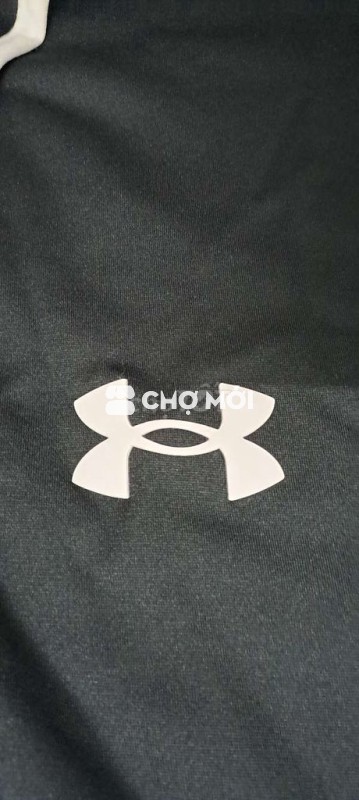 Áo khoác Under Armour Vải thể thao Đen