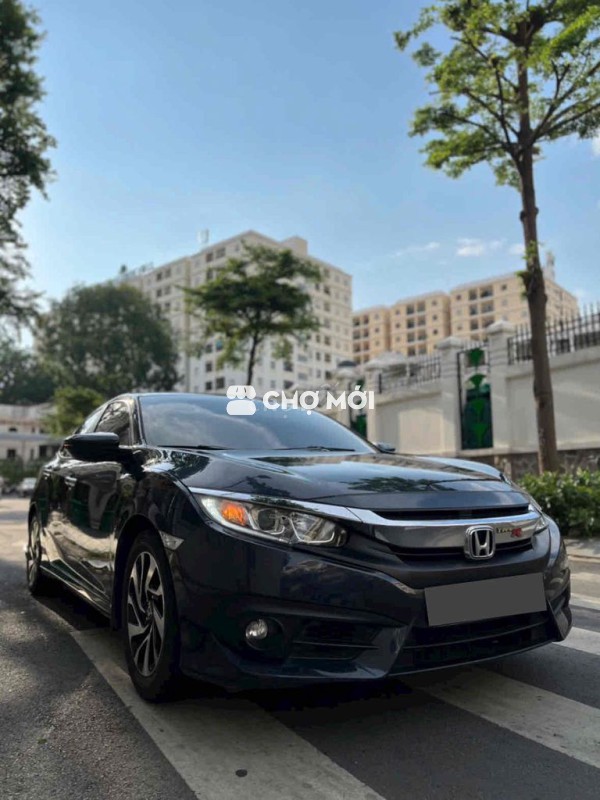 Honda Civic 1.8 E 2018 - Odo 100.000 Km