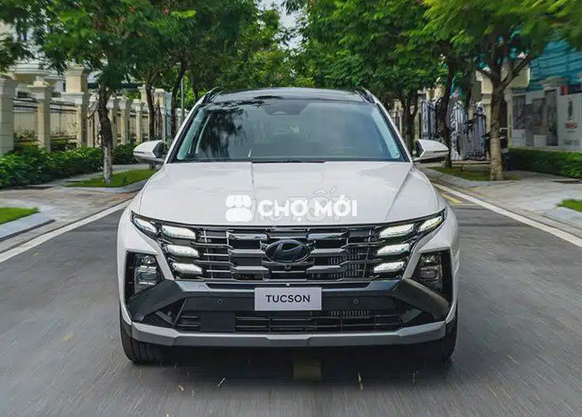 Hyundai Tucson Xăng Đặc Biệt Trắng