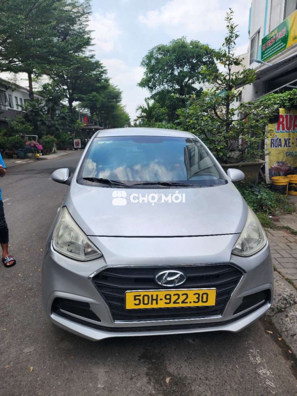 Hyundai Grand i10 Bạc Số sàn