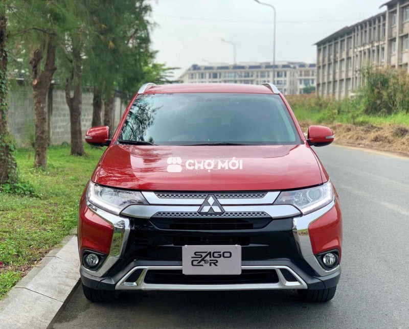 Chuẩn Xe Gia Đình Mitsubishi Outlander 2021 CVT