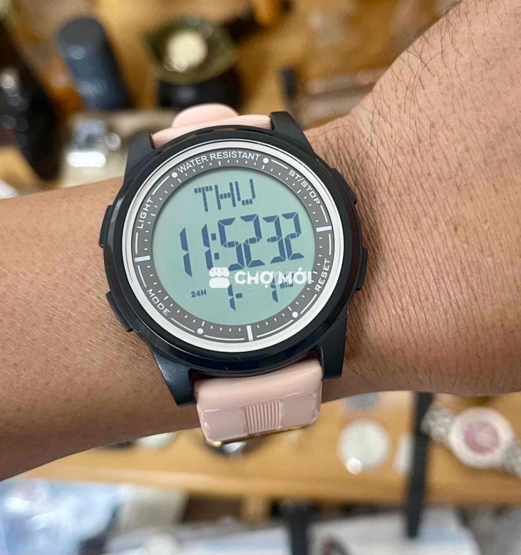 Đồng hồ điện tử Nhật bản size 43