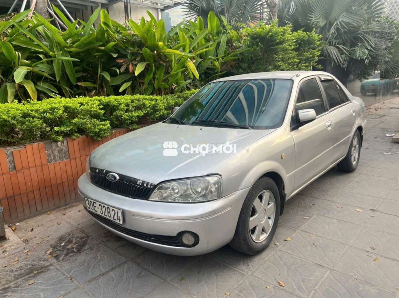 Ford Laser 2003 nhà bán