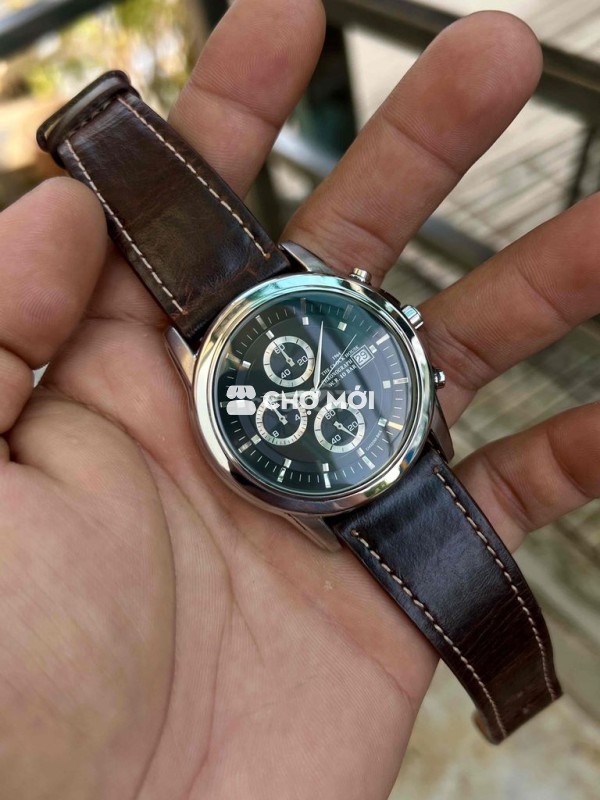 Đồng hồ The Clock House Chrono mặt đen lôi cuốn