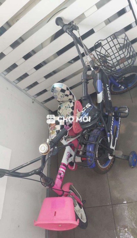 Thanh lý nhanh 2 xe đạp trẻ em