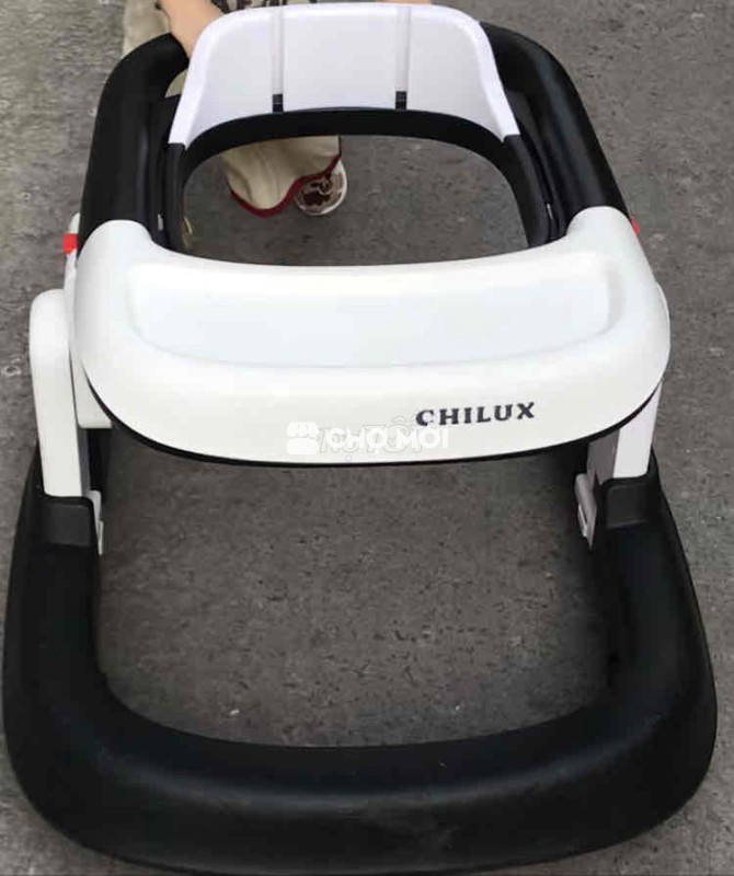 Xe tập đi Chilux Nhựa Đen trắng