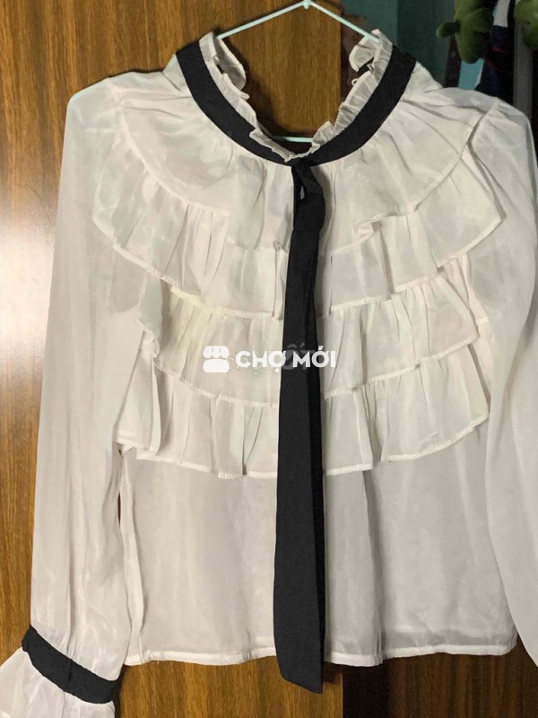 Áo kiểu nữ vải voan cổ bèo
