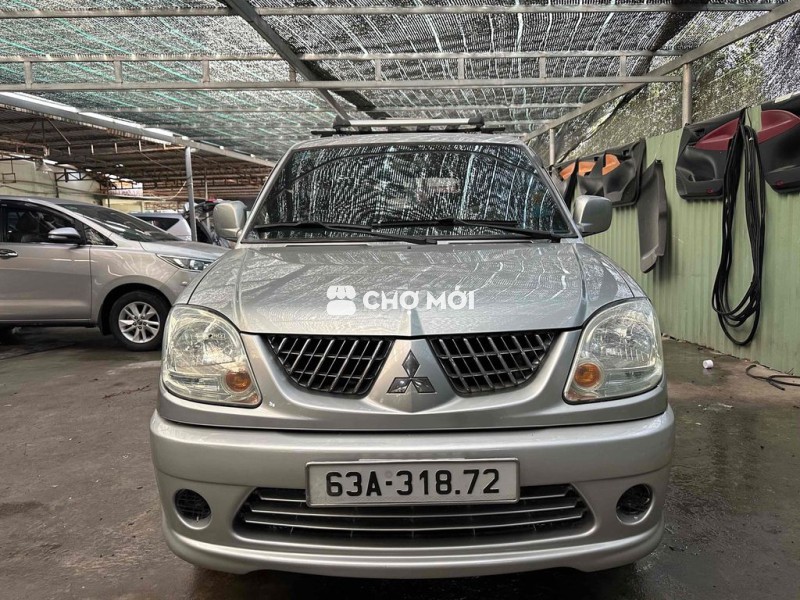Mitsubishi Jolie 2005 Bạc