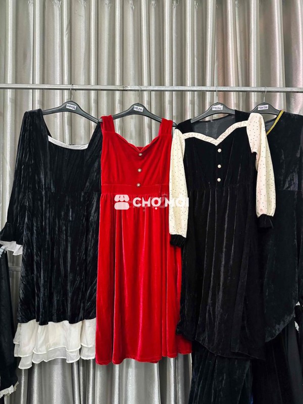 Đầm nhung Nữ dài thướt tha