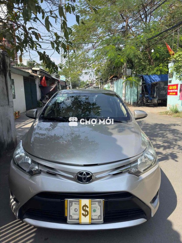 Toyota Vios 2017 Số sàn Vàng cát