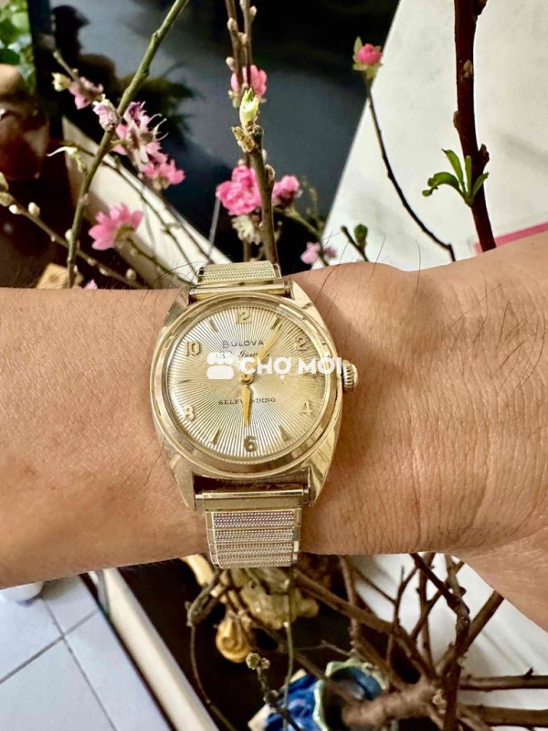 Vintage Bulova Automatic self winding 23jw